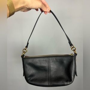 Fossil clutch - black leather